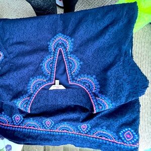 Vineyard vines embroidered dress. Size 12.